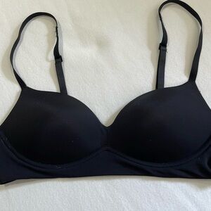 NWOT True lightly padded, push up bra Size 36A